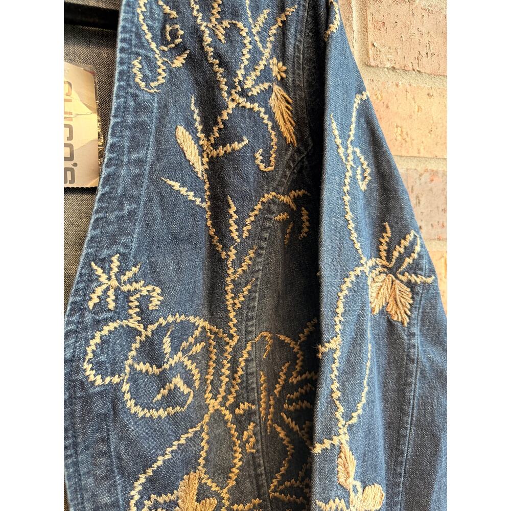 Chico's Jean Embroidered Jacket Size 1 Medium NWT - Picture 8 of 8